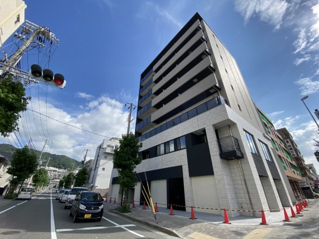INICIO甲南山手の外観