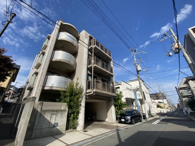 モンヴィラージュ本山