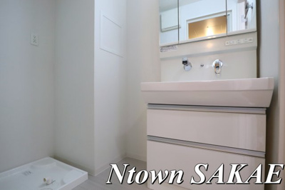 【洗面所】 | 笹島アイサンメゾン | ゆったりとスペースのある洗面所