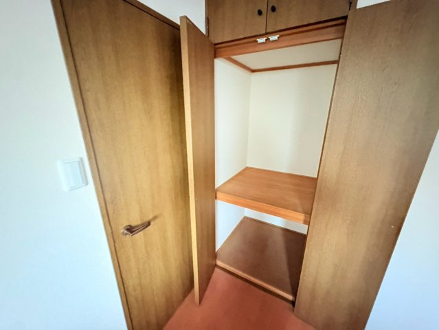 サンプラザ本山南の収納