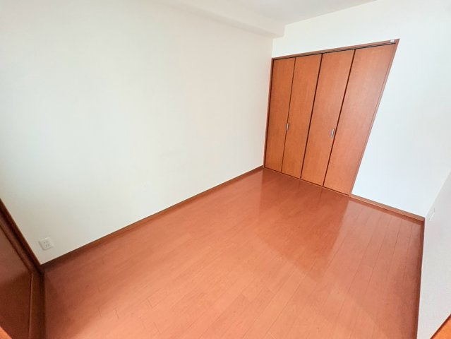 サンプラザ本山南の居間・リビング