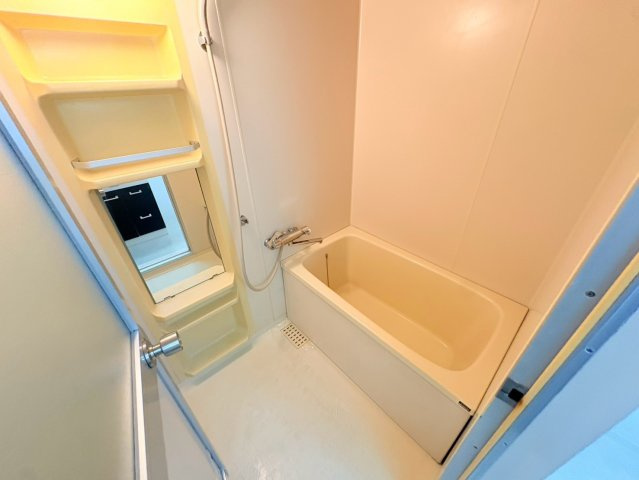 サンプラザ本山南の浴室