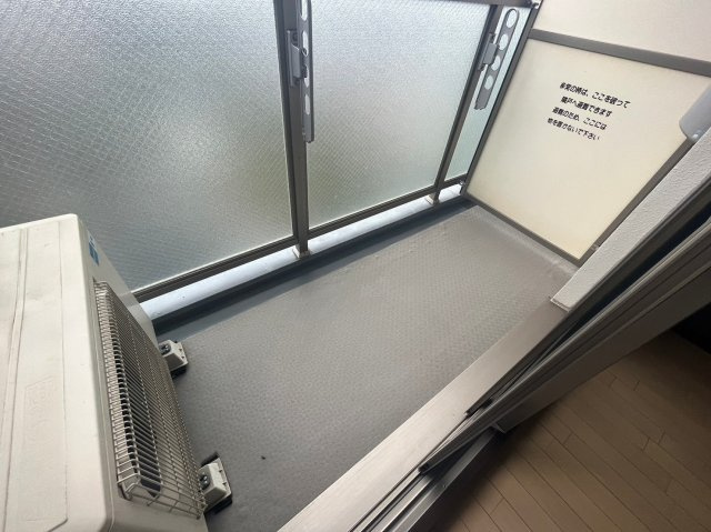 L`sステューディオ岡本のバルコニー