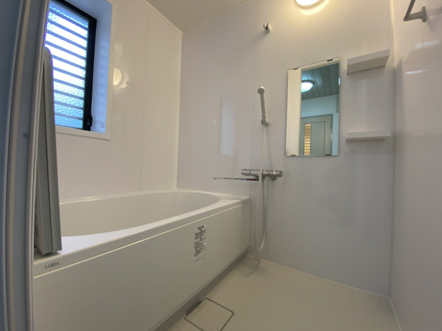 モンヴィラージュ本山の浴室