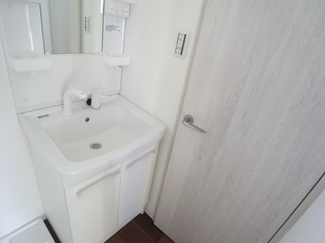 フィオーレ住吉宮町の洗面所