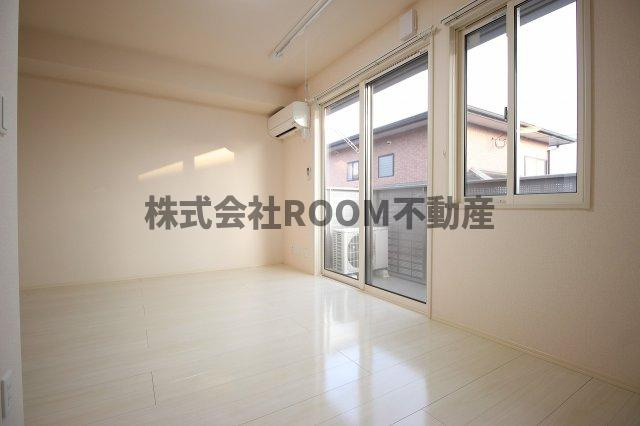 ラ・ナチュールの洋室|落ち着いた色調の洋室です