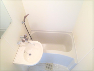 【浴室】 | シャトレ新町 | 落ち着いた空間のお風呂です