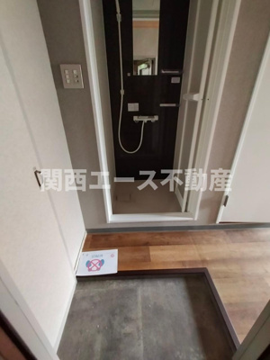 【玄関】 | ロイヤルシード小阪