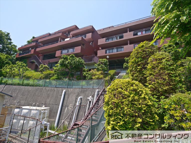 カトレア岡本壱番館の外観