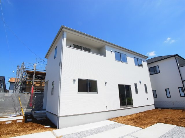 新築　高崎市金古町2期　2号棟の外観|現地写真　完成しました！物件のご内覧等、お気軽にお問合せください♪　
