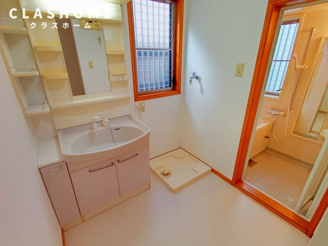 エースメゾン　　　刈谷市近郊の賃貸はクラスホームの洗面所|同物件の別部屋になります。