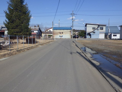 【前面道路含む現地写真】 | 岩瀬字羽貫谷地山下27-2・売地