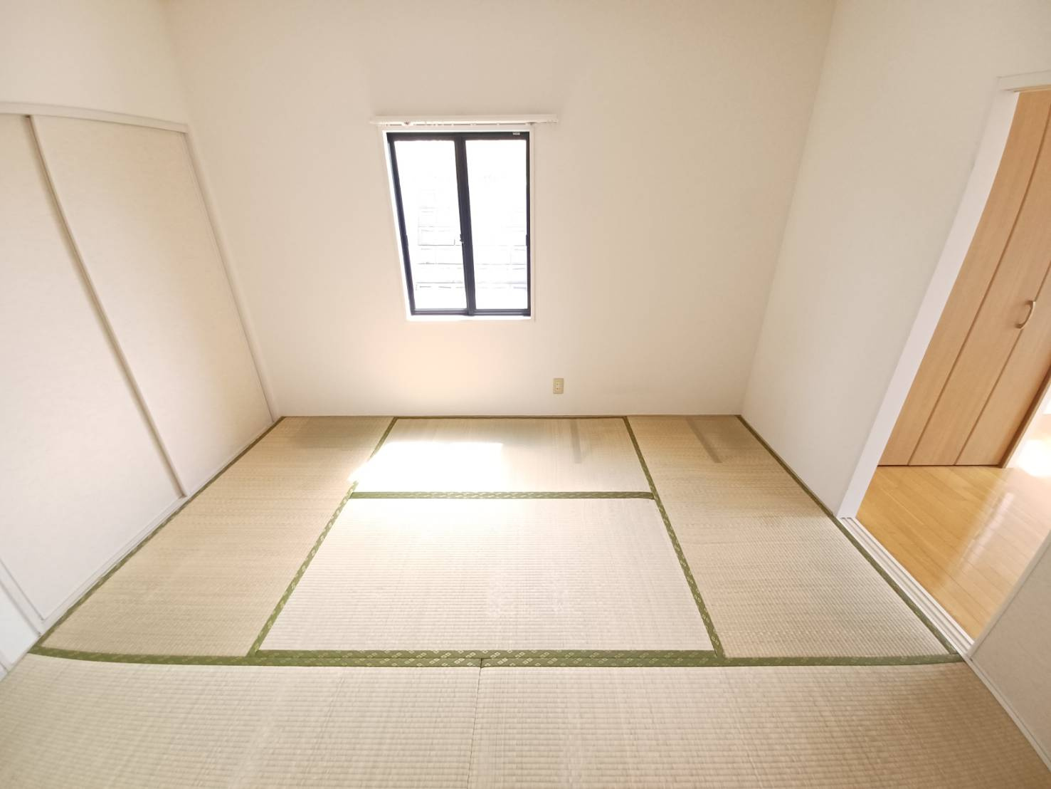イースタンヒルズの和室