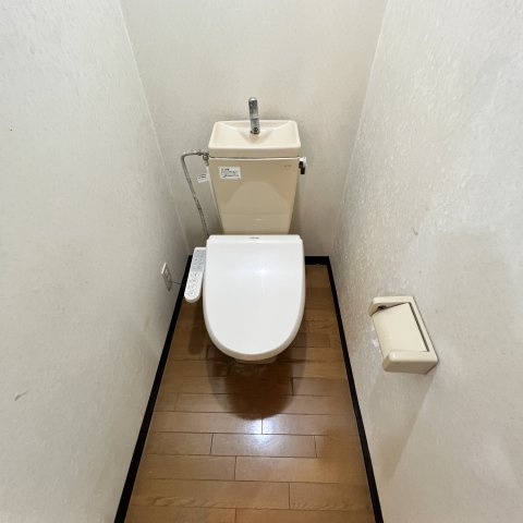 辻ビルのトイレ