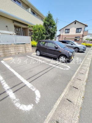 【駐車場】 | ソレイユ