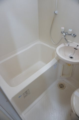 【浴室】 | ティアラコート | ティアラコート　浴室