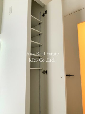 【設備】 | プライムツリー内久宝寺 | キッチン横にある収納棚！