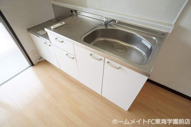 熊本市東区渡鹿８丁目の賃貸マンションのキッチン