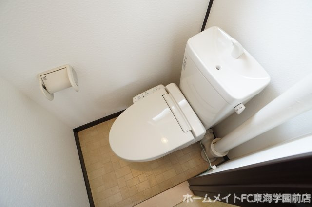 熊本市東区渡鹿８丁目の賃貸マンションのトイレ