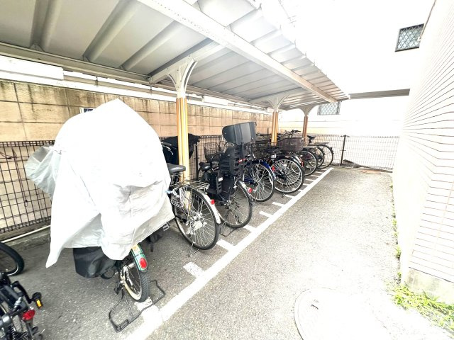 オリンポス八広のその他共用部分|駐輪場