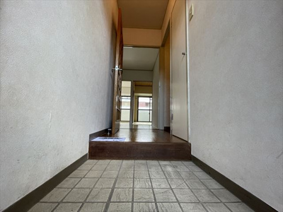 【玄関】 | アンセルモ西明石 | ※同建物別部屋の写真になります。