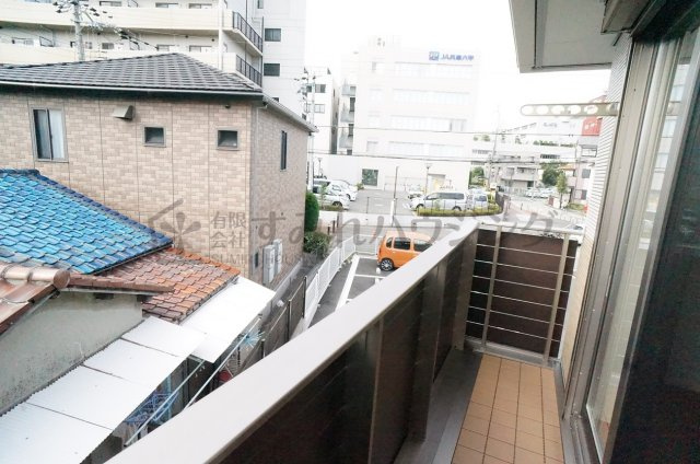 マ・メゾン川西のバルコニー