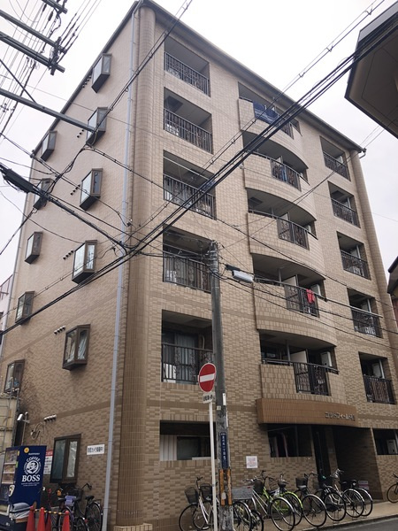 ゴッドフィールド布施の外観