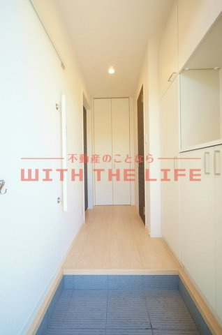 HEARTY'S　ENT豆津（ハーティーズエントマメズ）【キャッシュバック対象物件】の玄関|落ち着いた玄関です