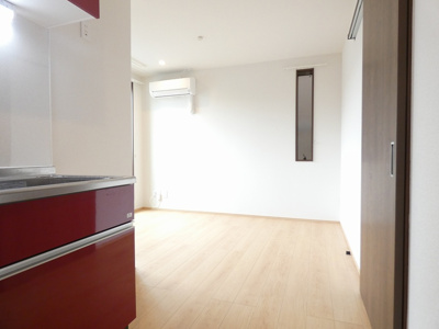 【洋室】 | GRANDTIC Quon鳴海