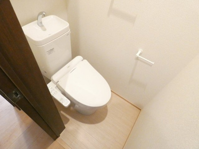 【トイレ】 | GRANDTIC Quon鳴海