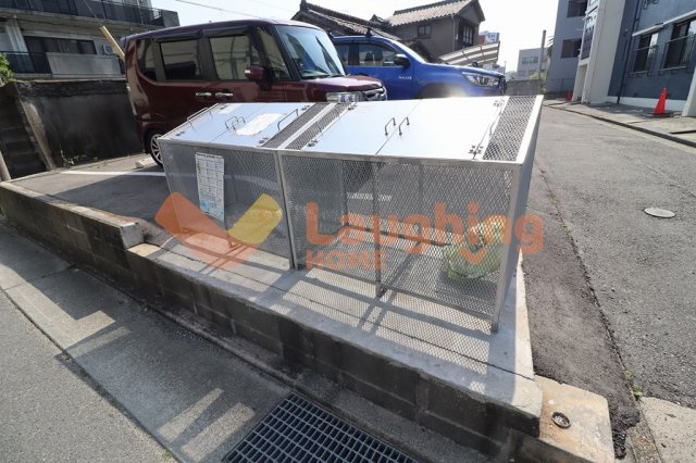 モントシュターム荘島の駐車場|駐車場完備です