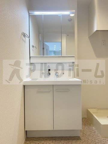 La Maison Blancheの独立洗面台