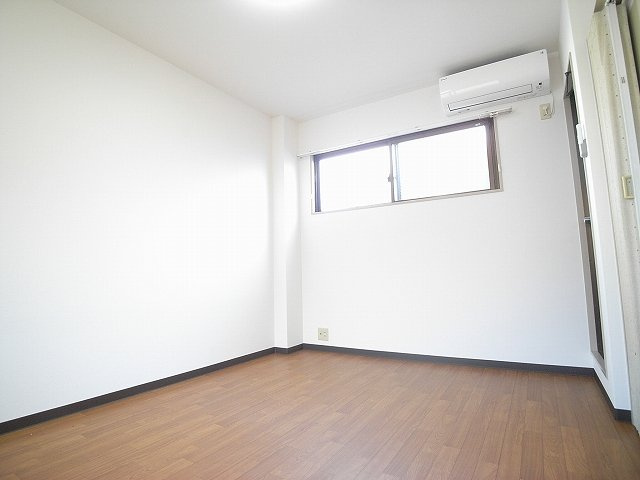 【洋室】 | フルーレミサキ