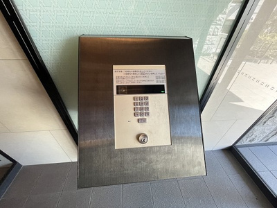 【設備】 | プレサンス淡路駅前 | オートロック付きです