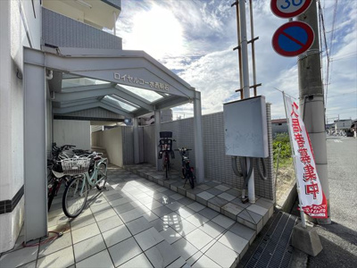  | ロイヤルコーポ西明石