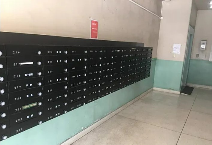 やんぱる大和　静岡市駿河区大和2丁目のその他共用部分|鍵付きのポストになっています。