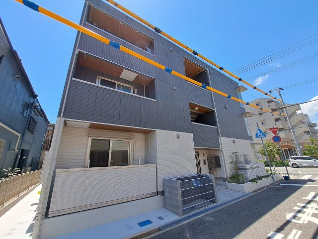 セレーノ南甲子園の外観