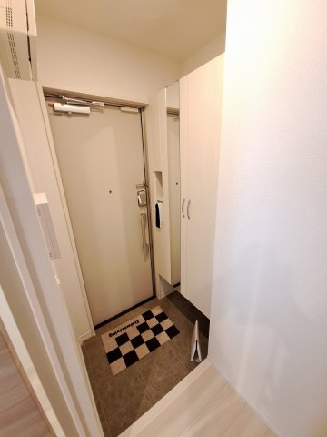 セレーノ南甲子園の玄関