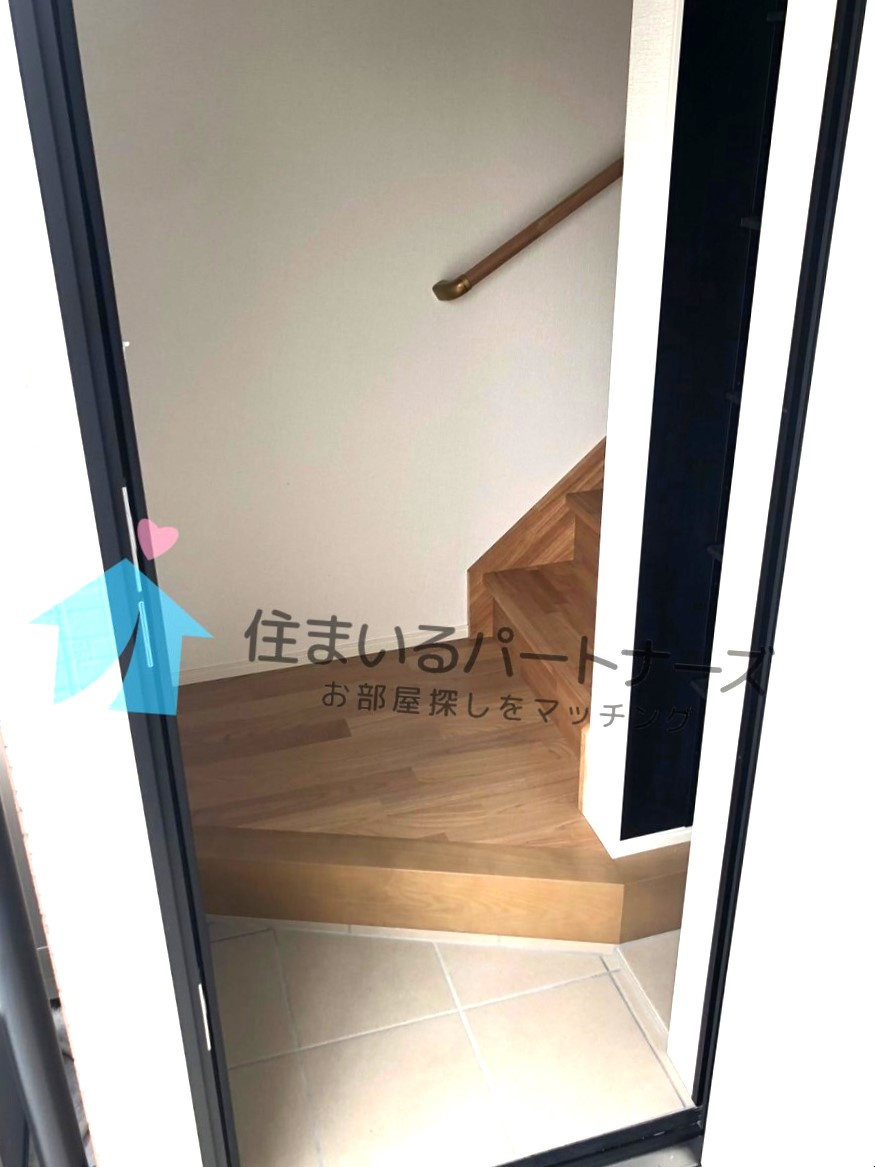 ボンシャンスMⅡの玄関|収納もある玄関です