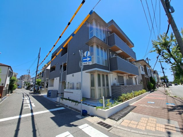 セレーノ南甲子園の外観