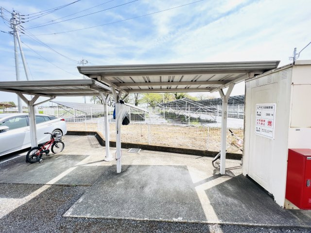 栃木県栃木市藤岡町藤岡　グランパルクＡ・Ｂの駐車場