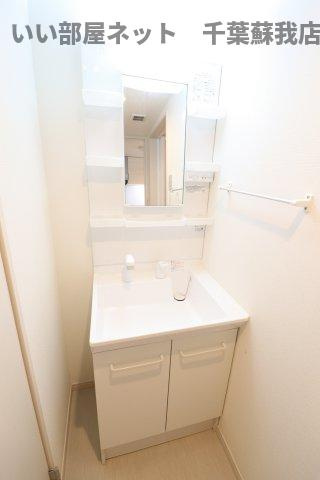 リブリ・サンフラワー14の洗面所|朝の身支度に欠かせない独立洗面台♪