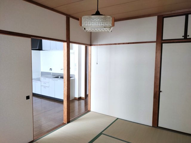 北園マンションの和室|ダイニング横　６畳