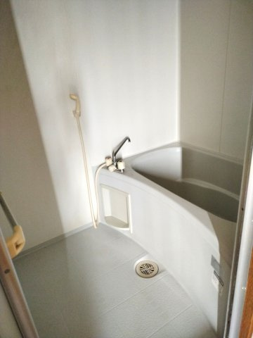 北園マンションの浴室