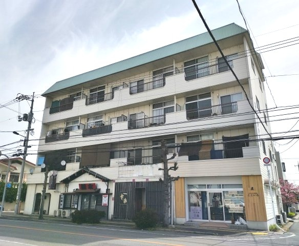 北園マンションの外観