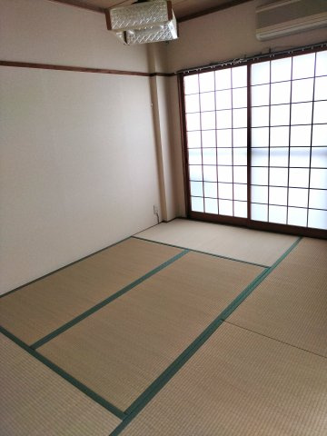 北園マンションの和室|ダイニング横　６畳