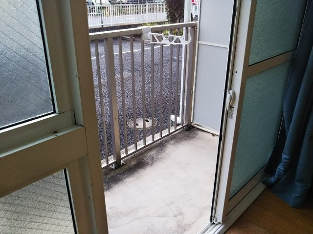 レオパレスTNのバルコニー