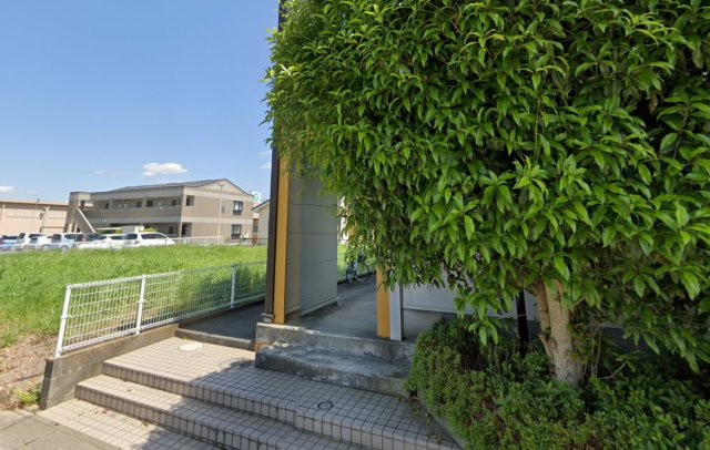 レオパレスシャトルファミリーのエントランス|画像3