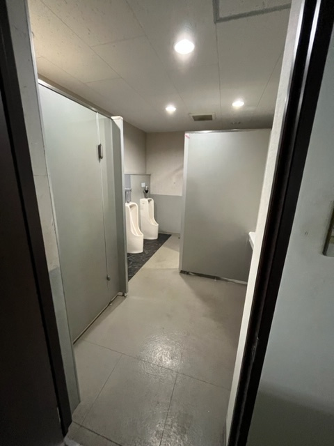 森滝ビルのトイレ