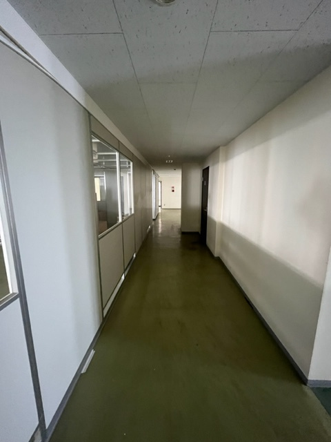 森滝ビルの内装